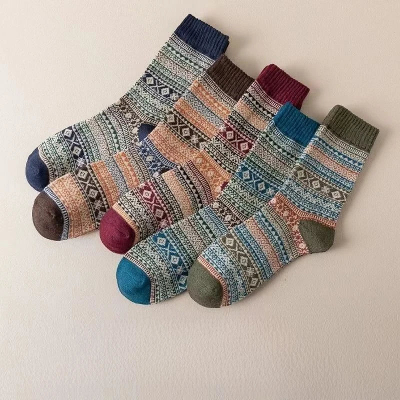 Men's Retro Ethnic Mid Tube Socks | Warm & Comfy Winter Footwear