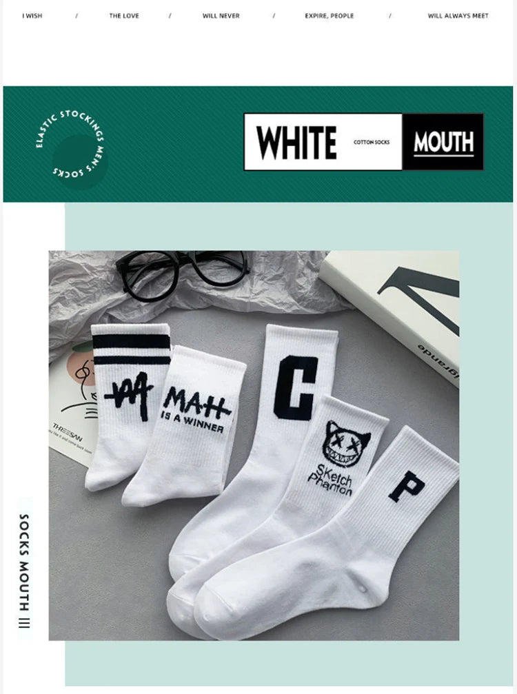 5 pairs of couples Instagram trendy socks with little devil pattern for students in spring and autumn, black and white sports ba