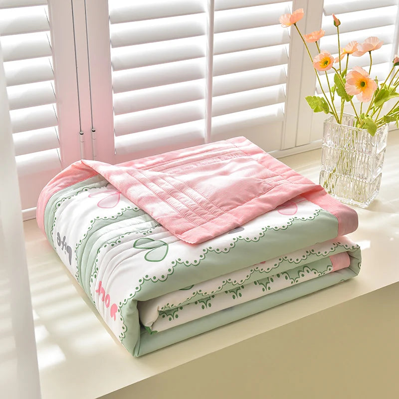 Lightweight Summer Quilt | Soft Microfiber Breathable Bedding