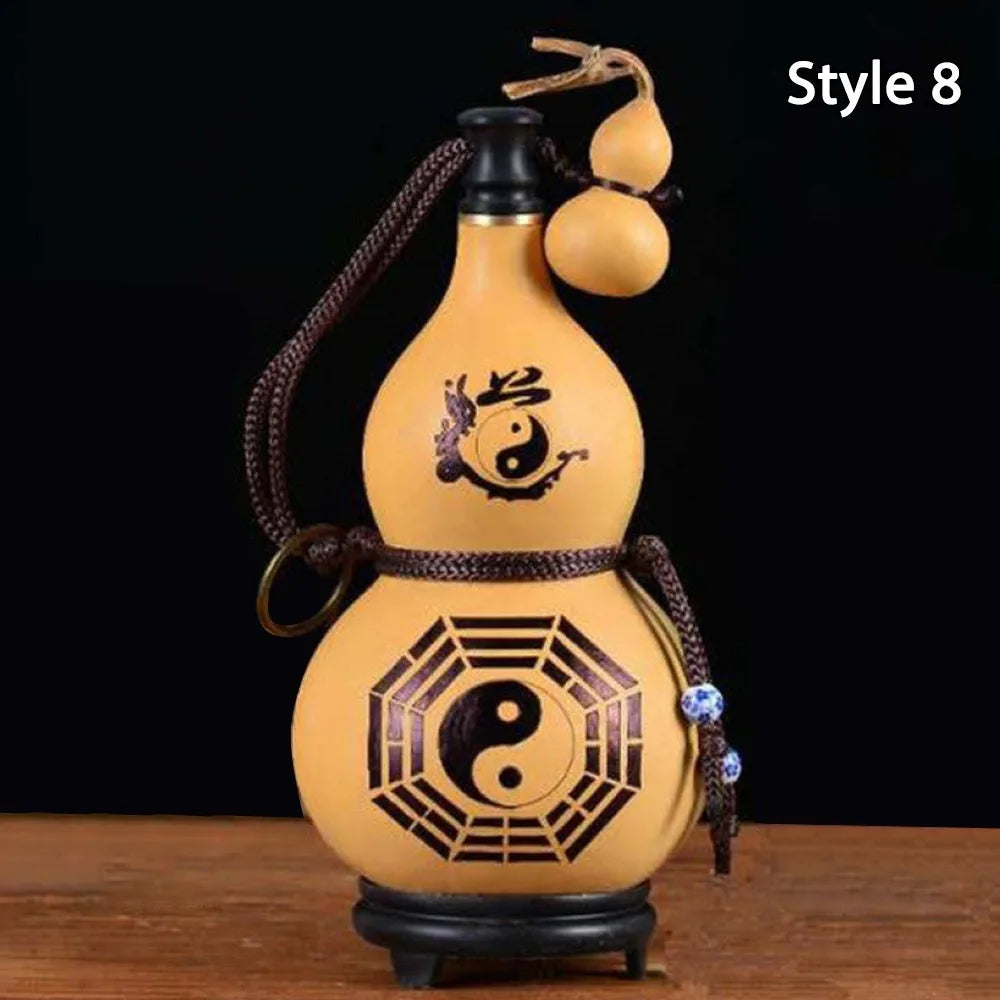 Large Capacity Retro Gourd Water Bottle | Durable & Stylish