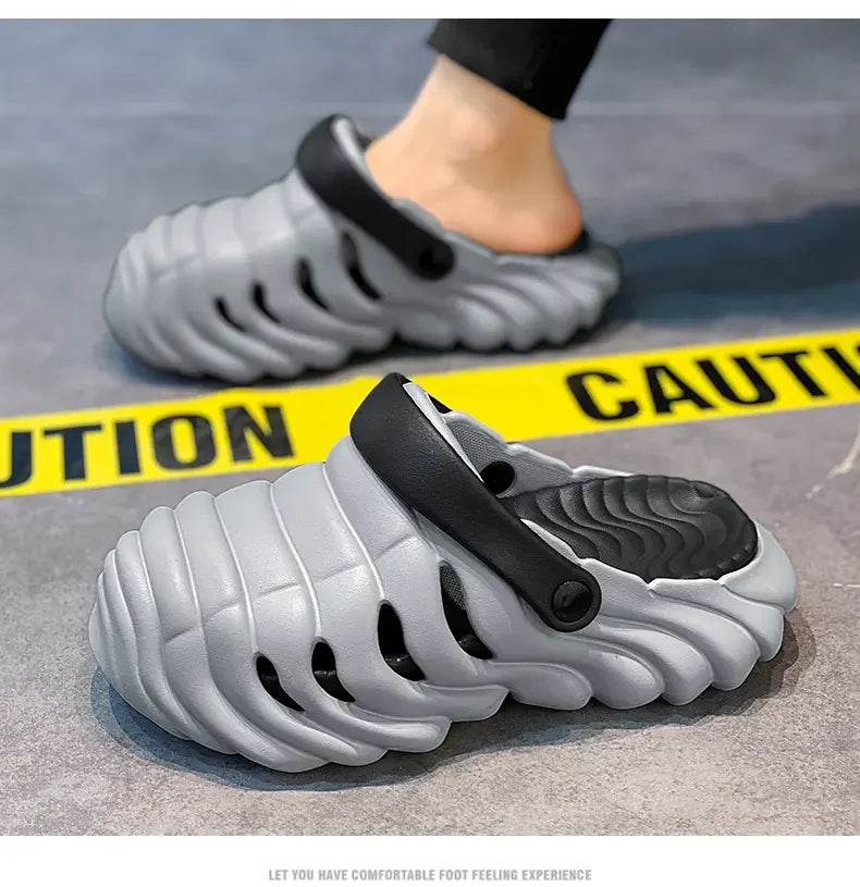 Men Fashion Closed Toe Beach Slippers Summer Trendy Casual Breathable Non Slip Slip on Street Daily Leisure Shoes