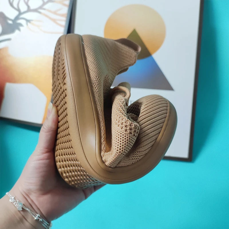 Comfortable Wide Barefoot Shoes for Men and Women | Zero Drop Design