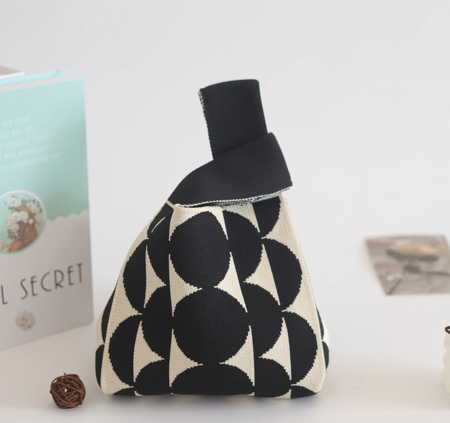Stylish Women's Woven Tote Bag | Trendy Handbag & Gift Bag
