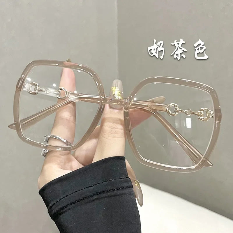 Fashionable Large Frame Myopia Glasses with Anti Blue Light and Anti Radiation High-definition Women's Full Frame Glasses