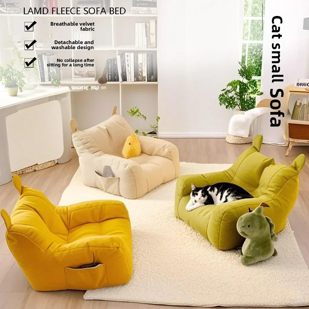 Small Sofa Bear Chair | Stylish Cozy Seating for Reading & Relaxing