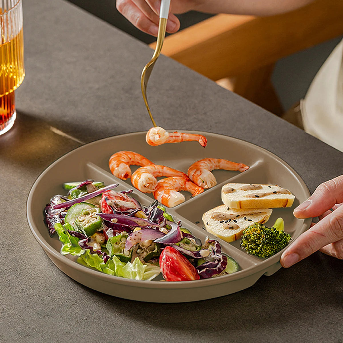Kid-Friendly Reusable Divided Salad Plate | Fun Mealtime Solution