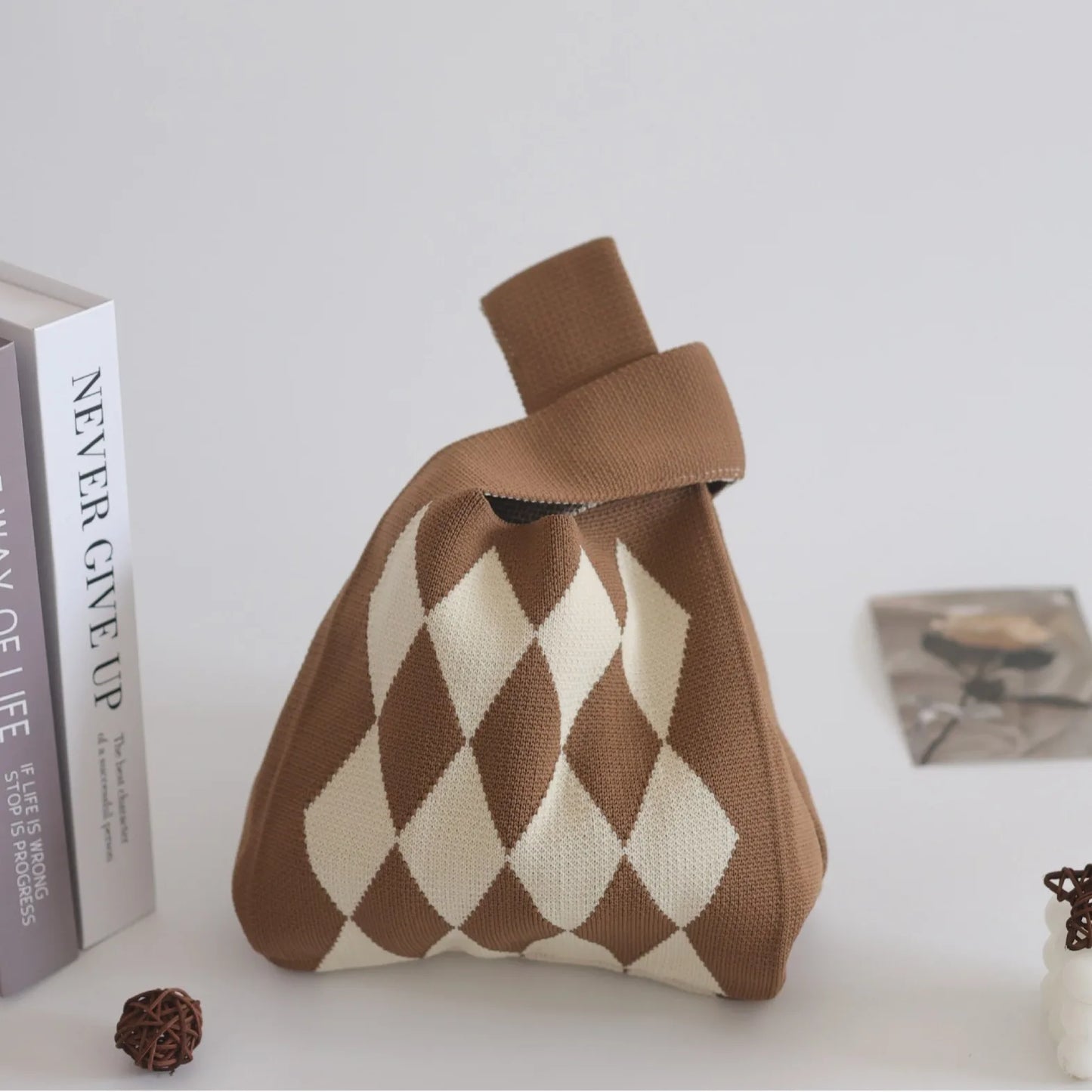 Stylish Women's Woven Tote Bag | Trendy Handbag & Gift Bag