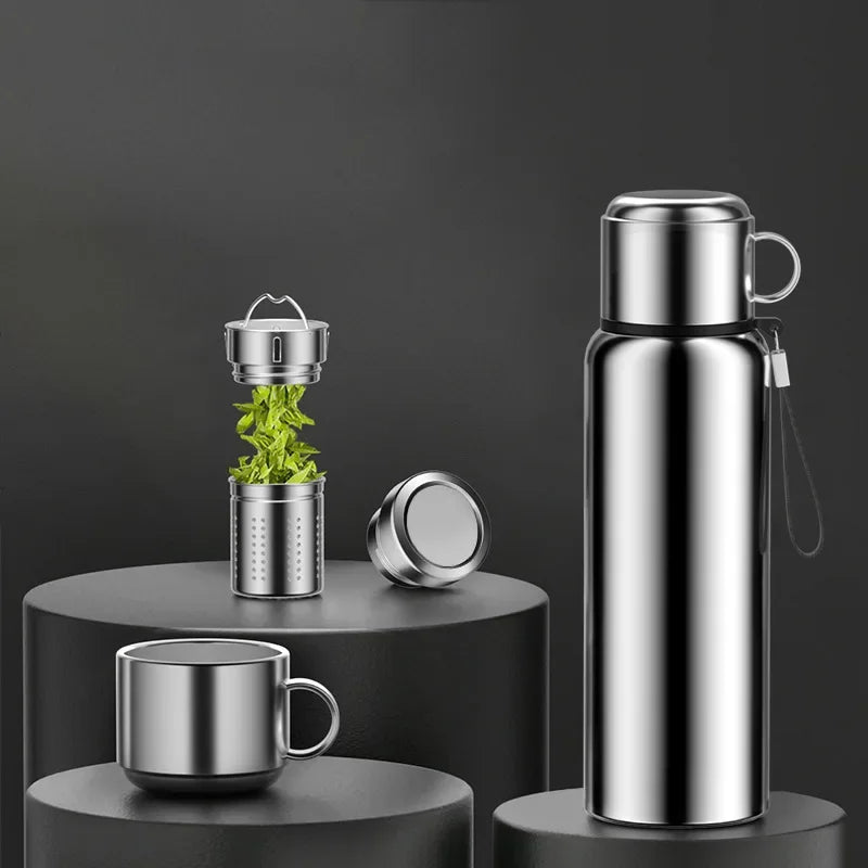Large Capacity Insulated Stainless Steel Thermos with Temperature Display