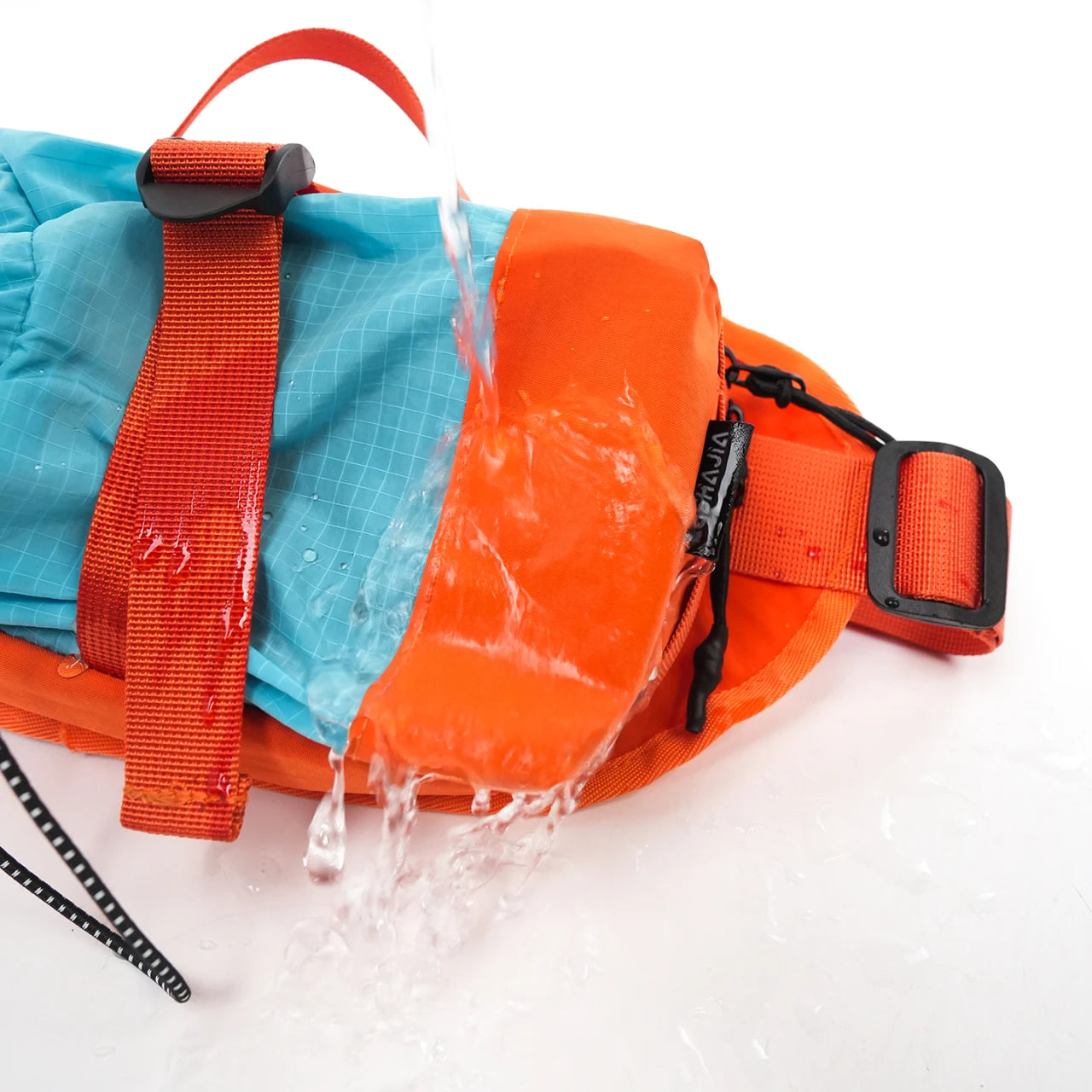 Unisex Crossbody Bag – Minimalist Design for Hiking & Climbing