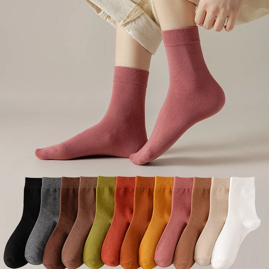 Calcetines de algodón de color liso para mujer | Comodidad suave y transpirable