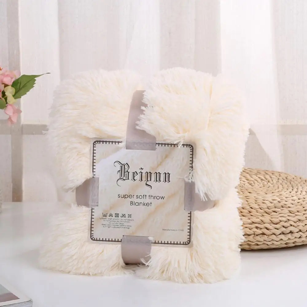 Soft Fluffy Shaggy Throw Blanket | Cozy Faux Fur Bedspread