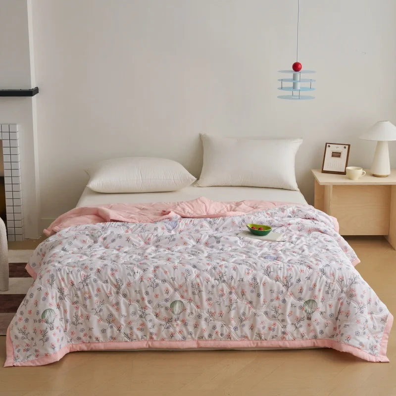 Breathable Summer Quilt - Lightweight Air Conditioned Blanket