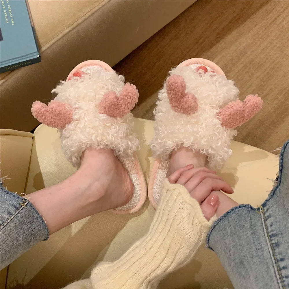 Women's Cartoon Giraffe Plush Slippers | Cozy Indoor Shoes