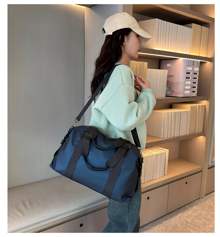Versatile Waterproof Gym Bag | Women's & Men's Travel Tote