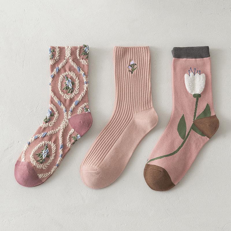 Cute Pink Flower Embroidery Socks for Women | Kawaii Retro Style