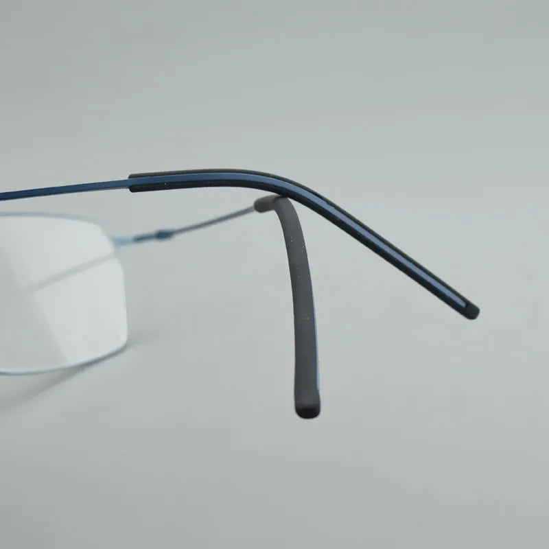 Ultra Light Titanium Eyeglasses | Retro Square Frames for All 2026