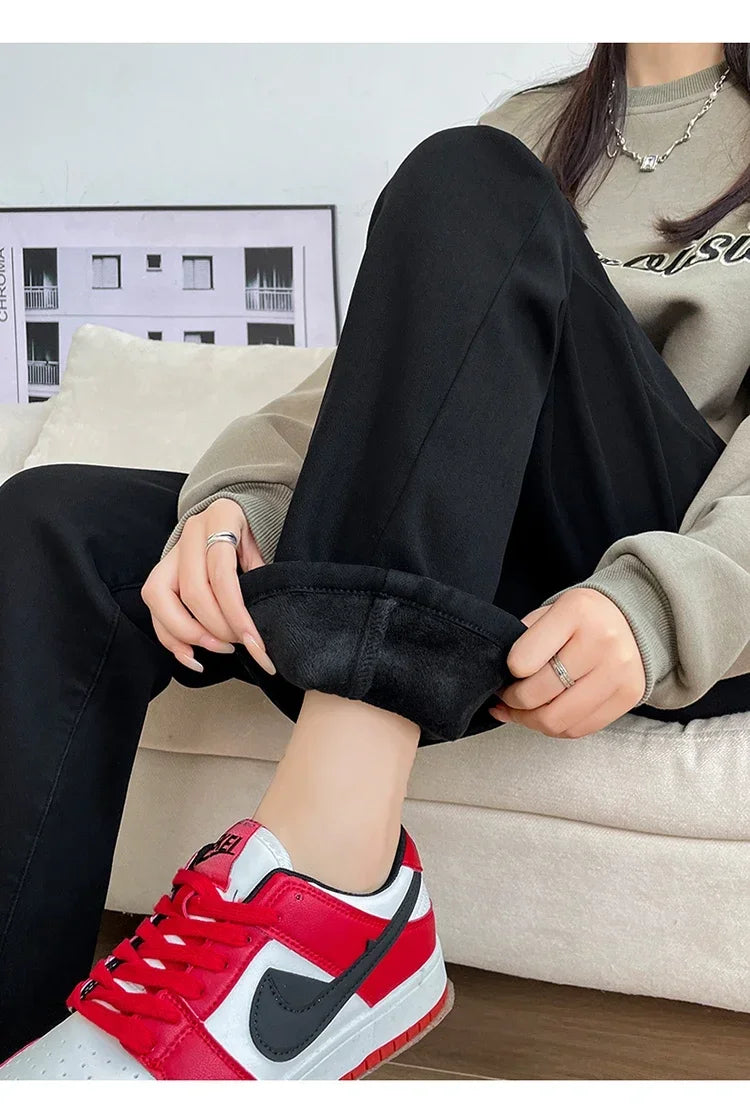 Women's Thickened Velvet Straight Jeans | Warm Fleece Pants