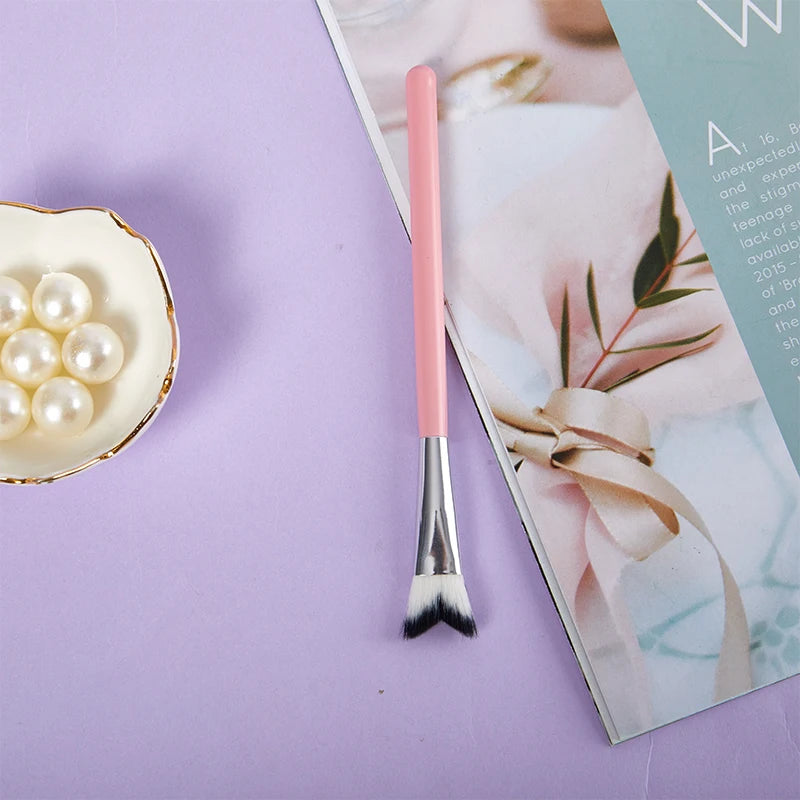 Precision Angled Contour Makeup Brush | Flawless Nose Shadow Tool