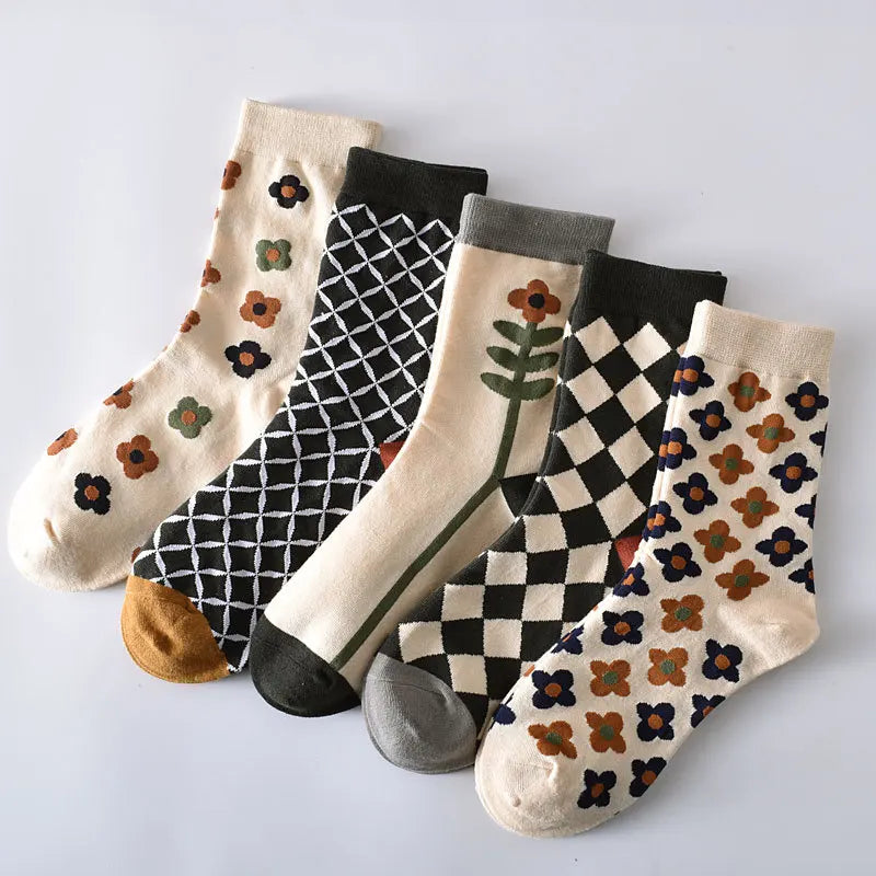 Cute Women's Cotton Socks | Retro Embroidery & Floral Styles