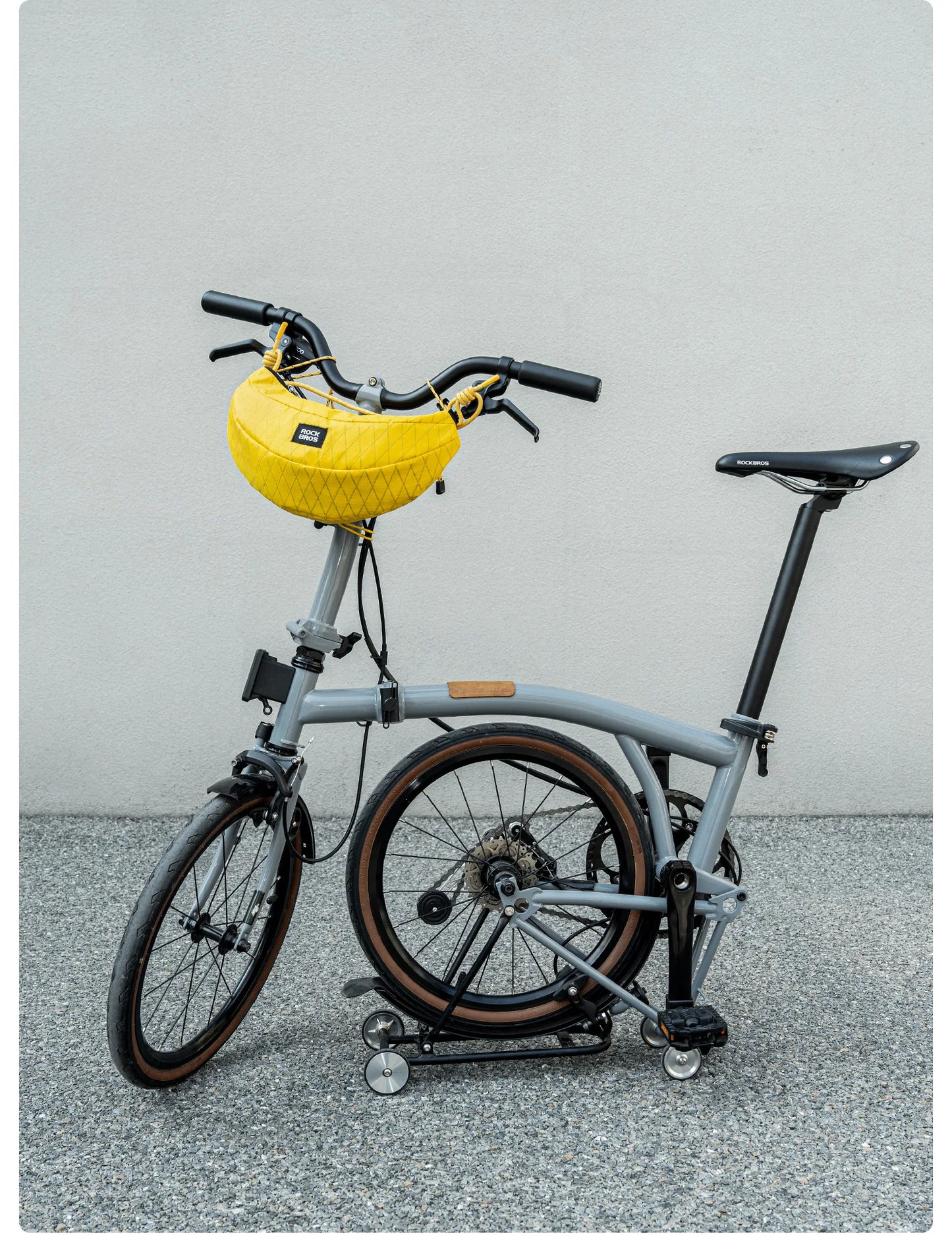 Outdoor Bicycle Bag | 1.8L Banana Shape Bike Bag with Strap