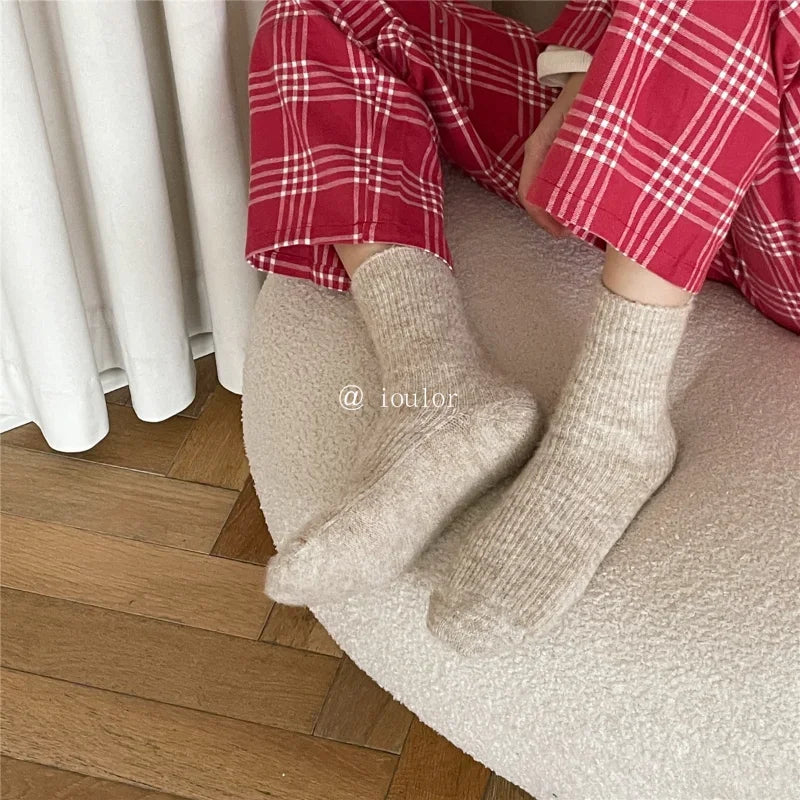 Warm Long Wool Cashmere Thermal Socks for Women | Cozy Comfort