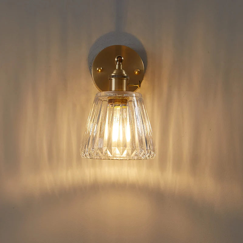 Lámpara de pared moderna de latón y cristal | Iluminación interior retro-chic