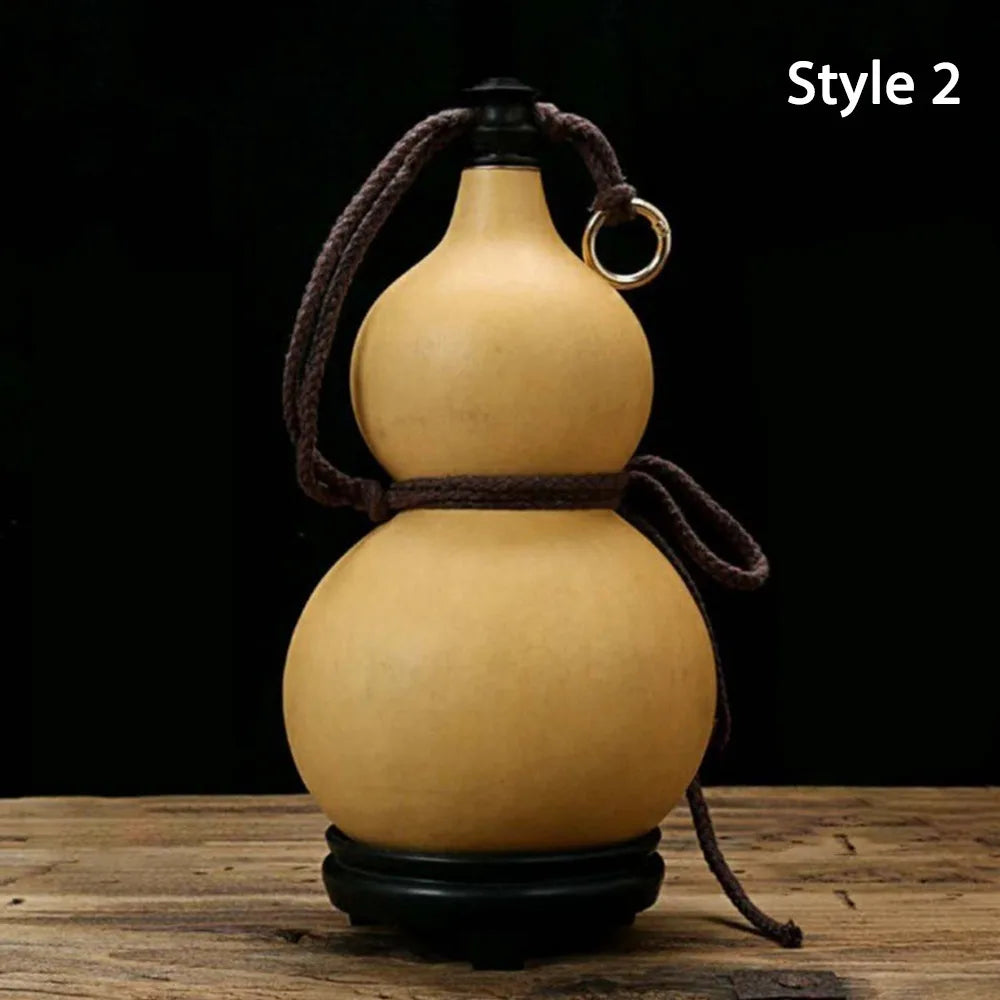 Large Capacity Retro Gourd Water Bottle | Durable & Stylish