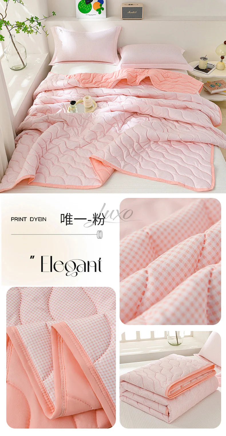 Lightweight Breathable Cooling Summer Quilt | Soft Duvet Comforter