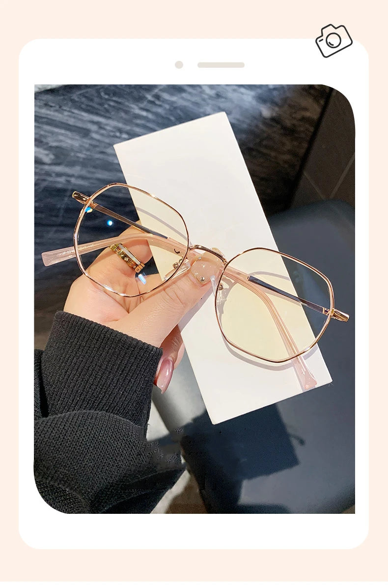Stylish Geometric Women's Reading Glasses | Anti-Blue Light