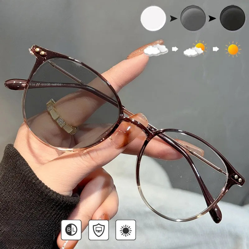 Unisex Photochromic Outdoor Fashion Glasses | Stylish & Versatile