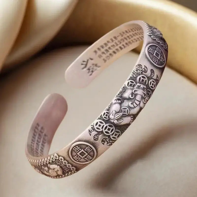 Men's Retro Pixiu Charms Bracelet | Stylish Simple Jewelry