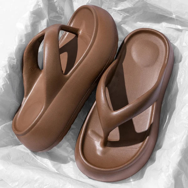 Women’s Chunky Platform Clip Toe Sandals | Summer Slip On Slippers