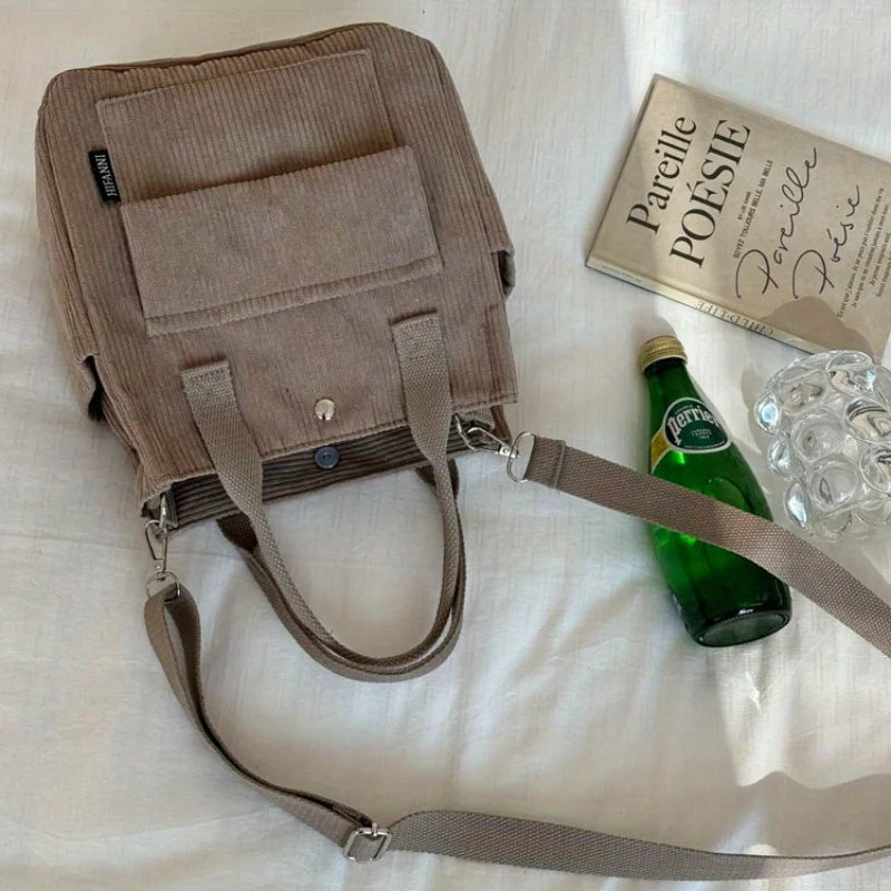 Elegante Bolso de Pana Lavable a Mano | Accesorio Versátil para el Día a Día
