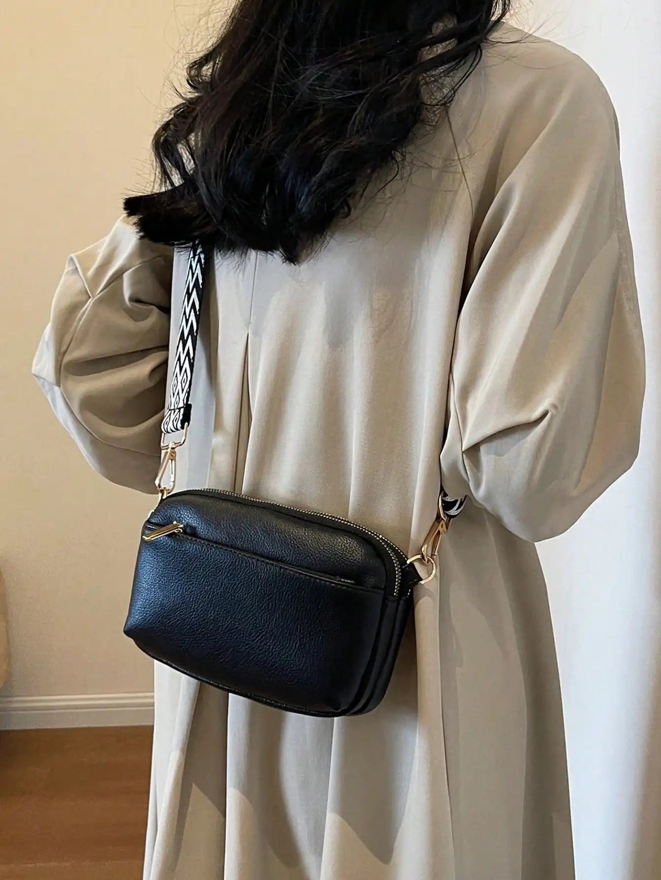 Fashionable Solid Color Crossbody Bag | Stylish PU Shoulder Bag