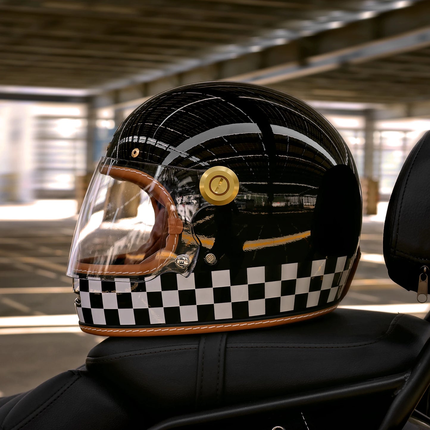 Vintage Full Face Moto Helmet | Retro Style Motorcycle Safety Gear