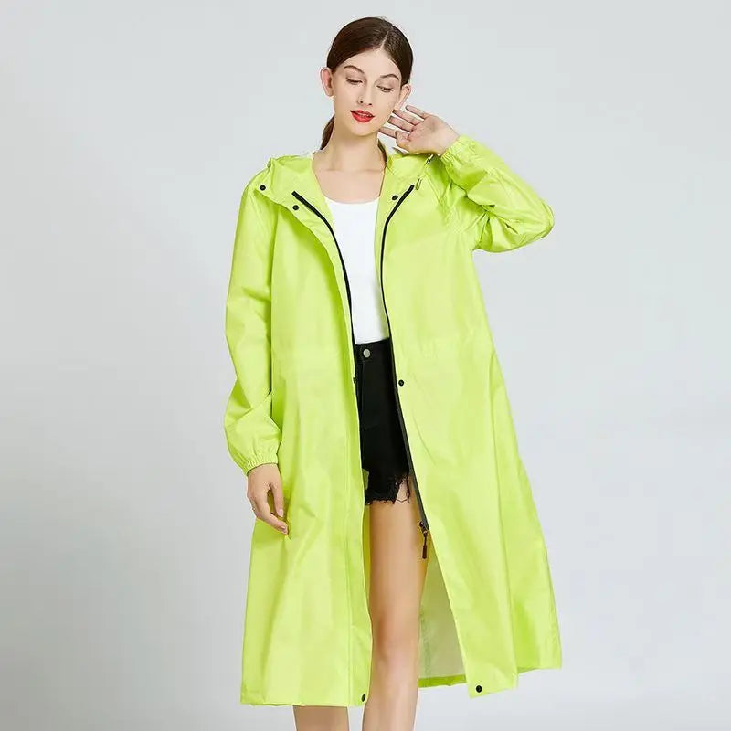 Women’s Lightweight Waterproof Raincoat | Breathable Outdoor Jacket