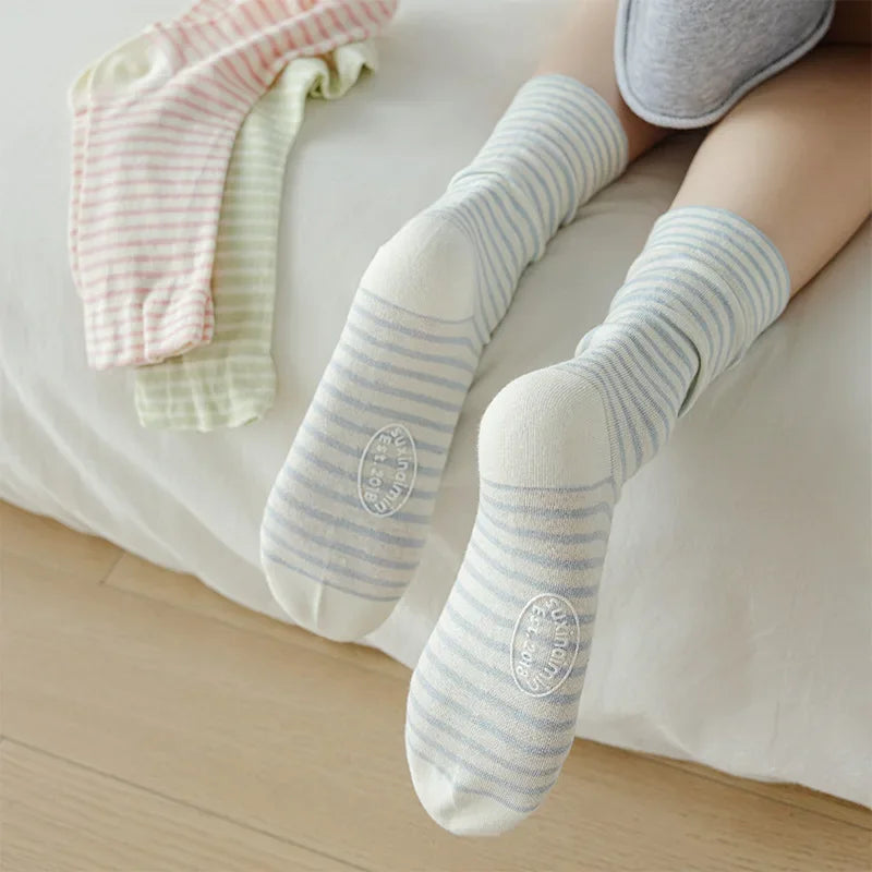 Casual Striped Women's Socks | Trendy Harajuku Streetwear