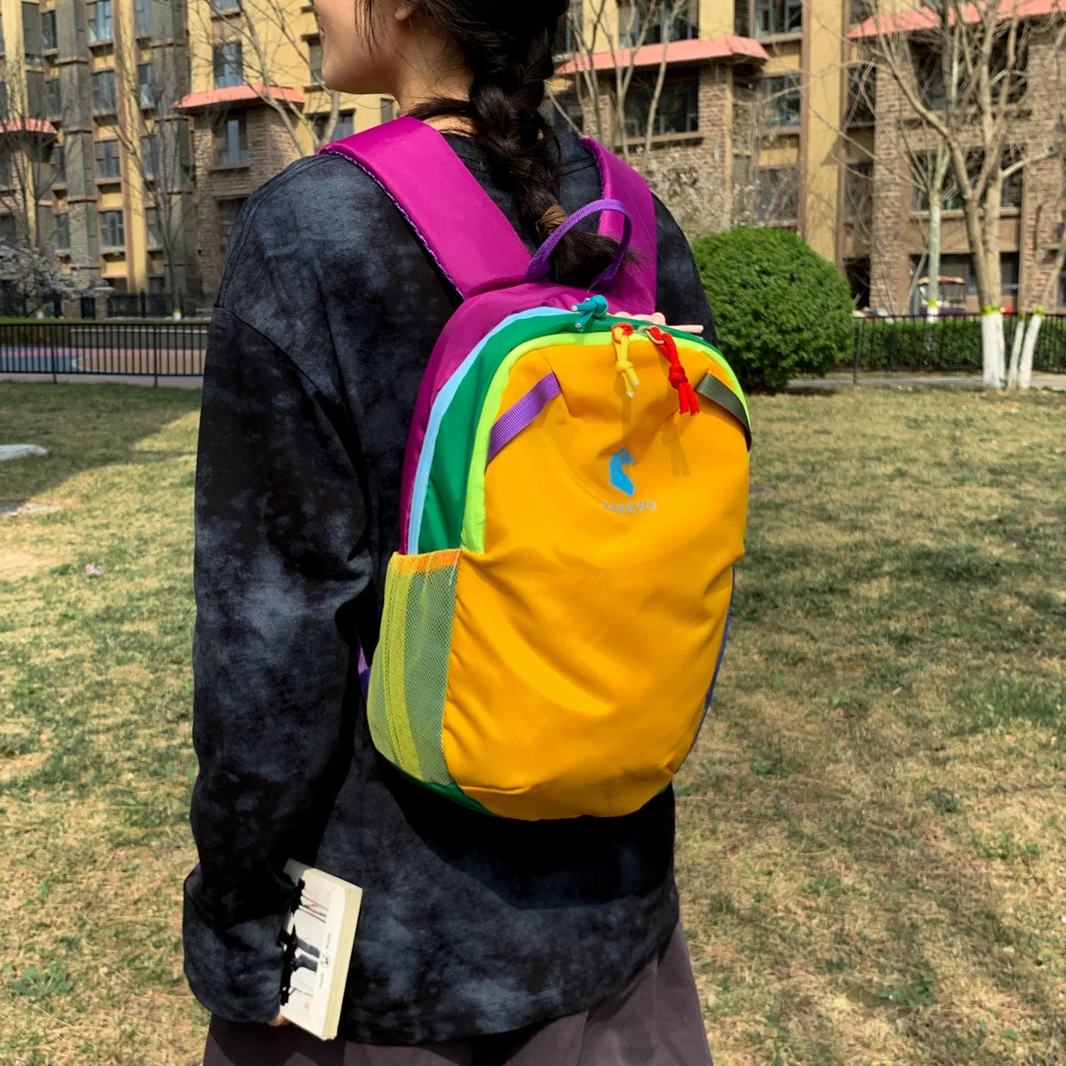 Lightweight Large Capacity Sports Backpack for Hiking & Travel