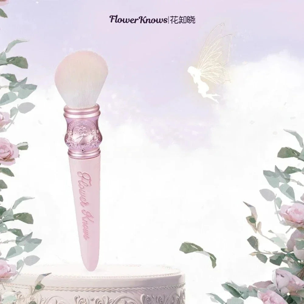 Soft Goat Hair Blush Stippling Brush | Even Powder Application Tool