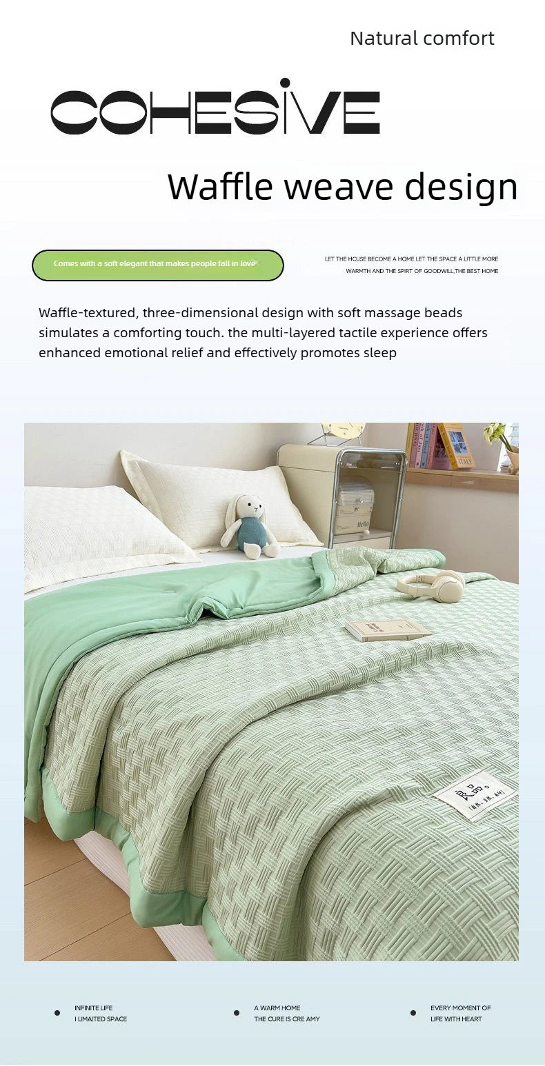 Lightweight Summer Waffle Quilt | Ideal for Home & Dorm