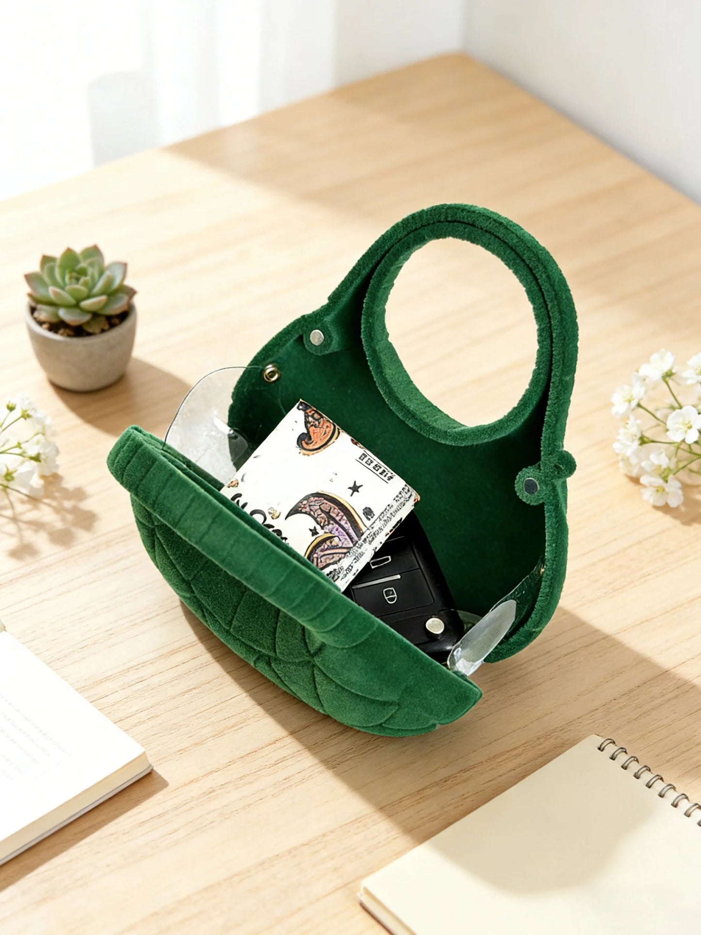 Mini Velvet Chain Evening Bag | Luxurious Crossbody Handbag