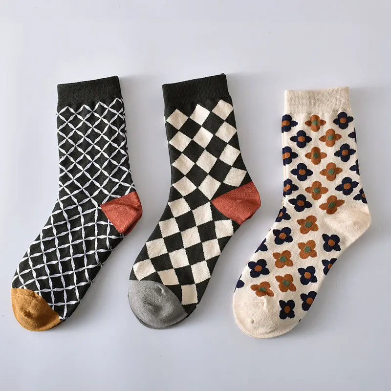 Cute Women's Cotton Socks | Retro Embroidery & Floral Styles