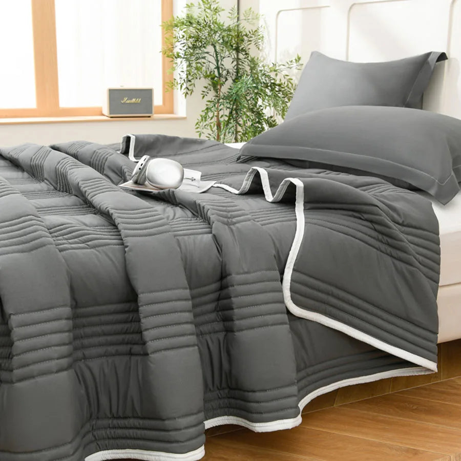 High-Quality Cool Air Blanket | Soft & Breathable Summer Quilt