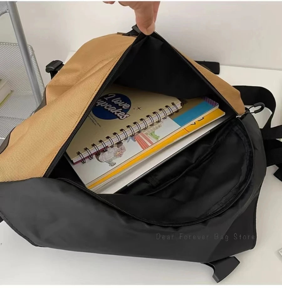 Trendy Portable Nylon Crossbody Bag for Travel & Sports