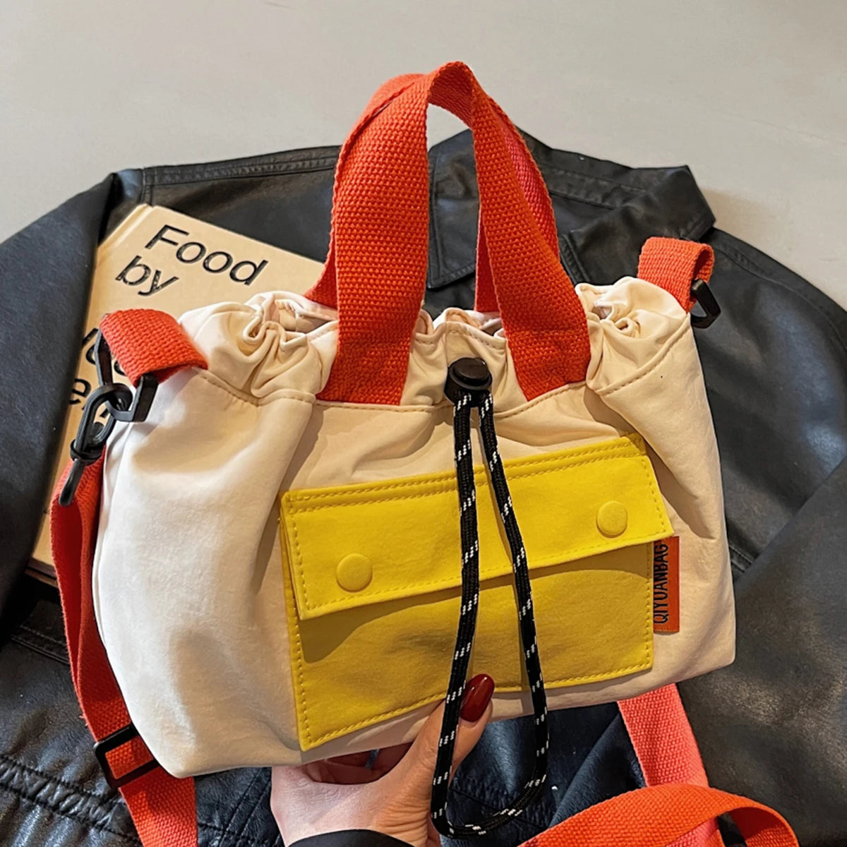 The New Unisex Messenger Bag, Outdoor Functional Shoulder Bag, Commuter Shoulder Bag, Storage Bag, Women's Contrast Backpack
