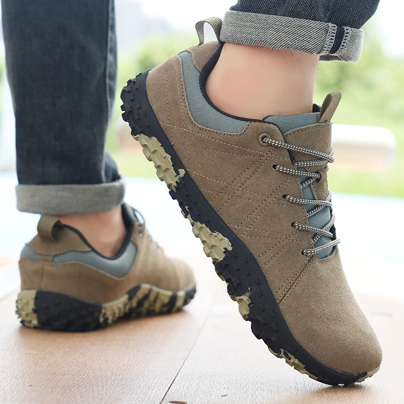 High Quality Leather Sports Shoes for Wide Feet | Anti-Slip Design