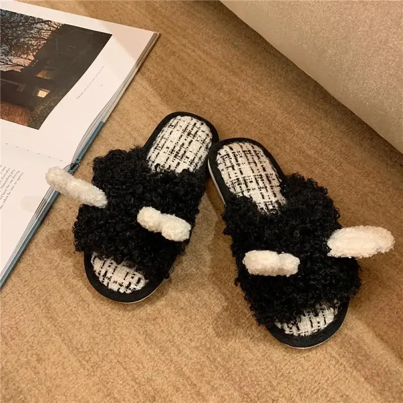 Women's Cartoon Giraffe Plush Slippers | Cozy Indoor Shoes