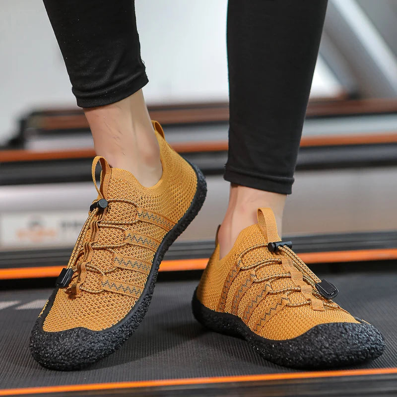 Couples Barefoot Hiking Shoes Lightweight Breathable Quick-Dry Beach Shoes Suitable for Fitness Outdoor Sports And Swimming