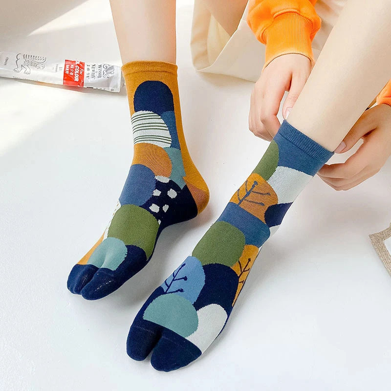 Women's Unique Two-Toe Socks for Flip-Flops | Stylish Comfort