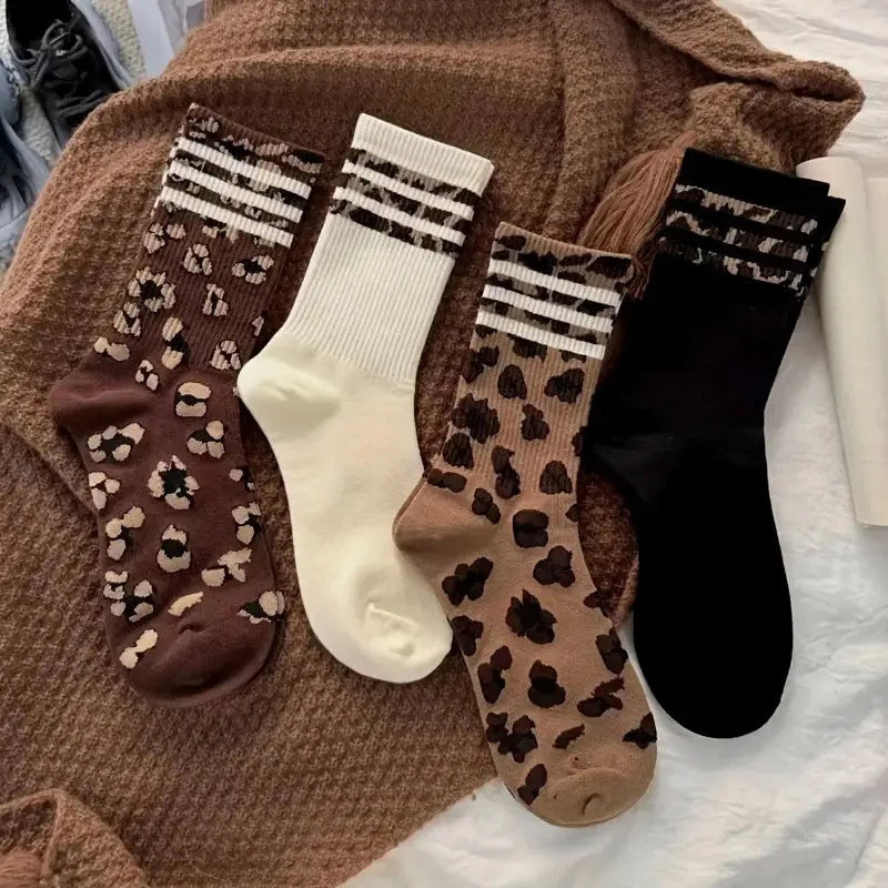 4 pares de calcetines deportivos de algodón con estampado de leopardo para mujer | Modernos y cómodos